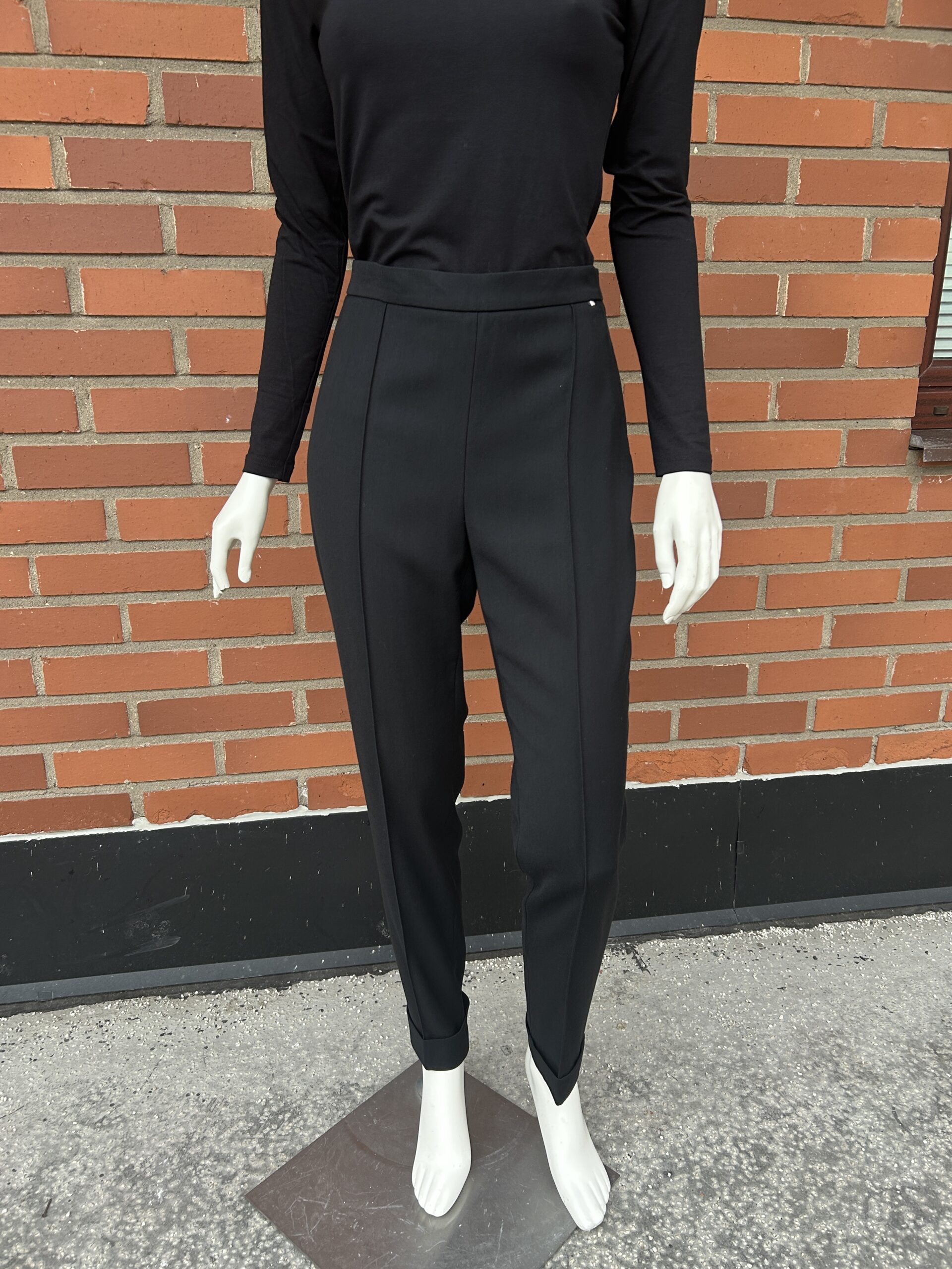 Telera - Svarta kostymbyxor