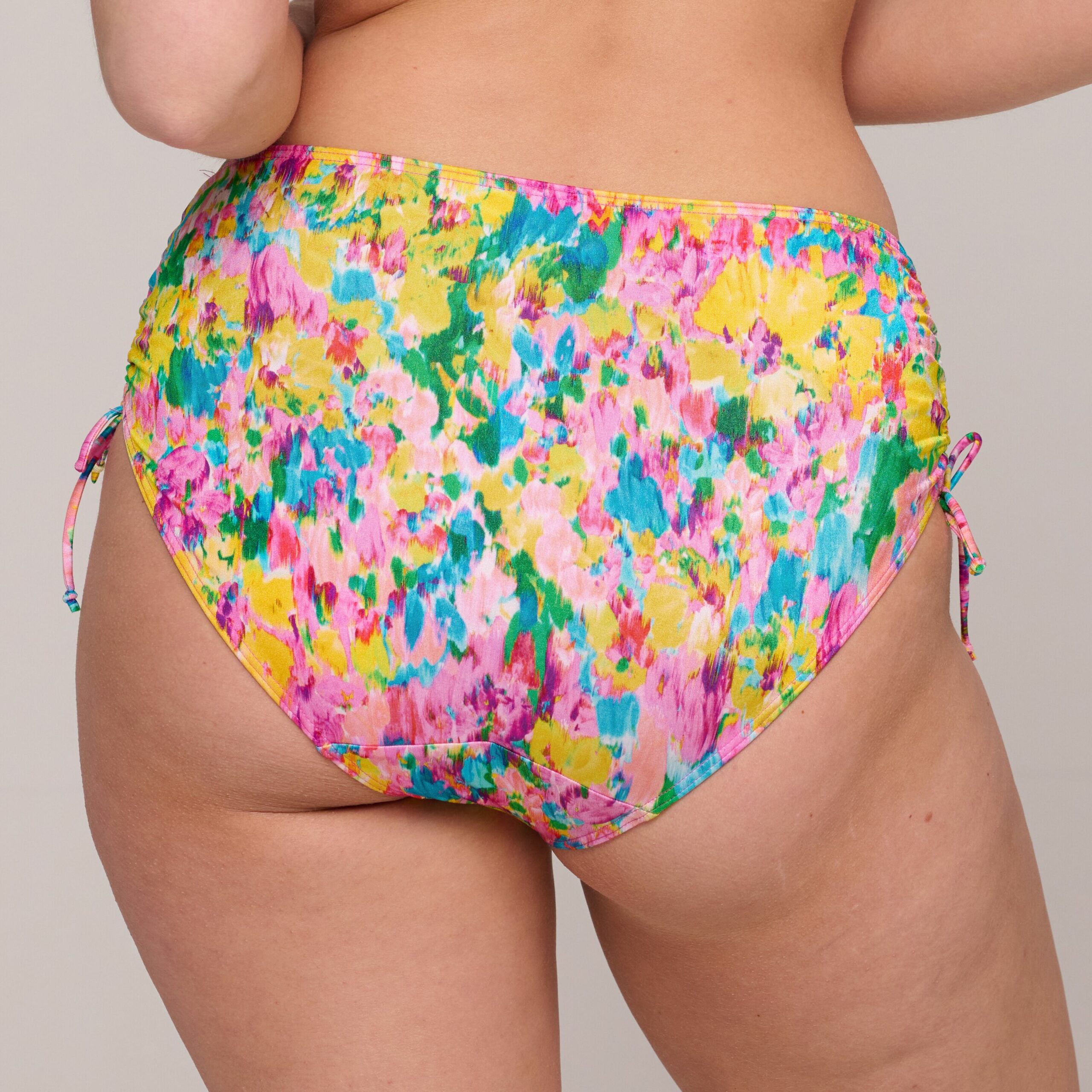 Primadonna - Ubud full brief - Bild 2