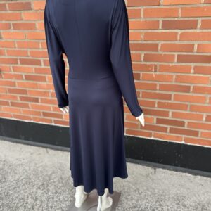 Ettita omlottklänning marinblå