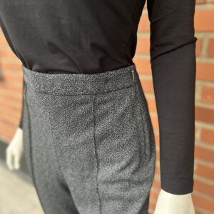 Tubeka3 - Smal kostymbyxa