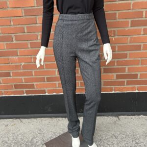 Tubeka3 - Smal kostymbyxa